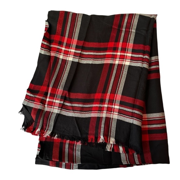 Talbots Oversized Tartan Plaid Scarf Wrap, Black, Red, Metallic Silver, NWOT - Picture 4 of 8